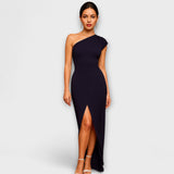 Elegantní asymetrické večerní šaty