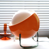 Stolní Lampa ve Středověkém Bauhausu