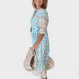 Hana - Elegantní Květinové Šaty