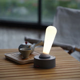 Retro stolní lampa s páčkovým vypínačem