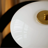 Designová stolní lampa dánského designéra