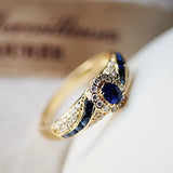 Anillo Dorado Avelisse Moraziel