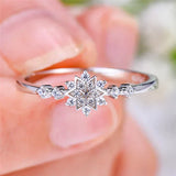 Snowflake Ring in Silver