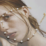 Collar pequeño de perlas en oro