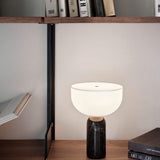 Lampa z mramoru Raja