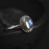Anillo Luisa con Piedra Lunar