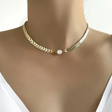 Collar de perlas con cadena para la clavícula