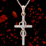 Collar con colgante en forma de cruz en aleación de diamante