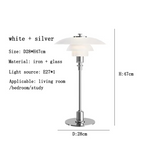Designová stolní lampa dánského designéra