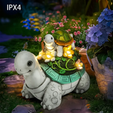 Lampa s rodinou želv v barevném sklu