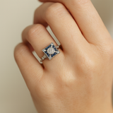 Anillo Vintage Cuadrado con Zirconia Azul